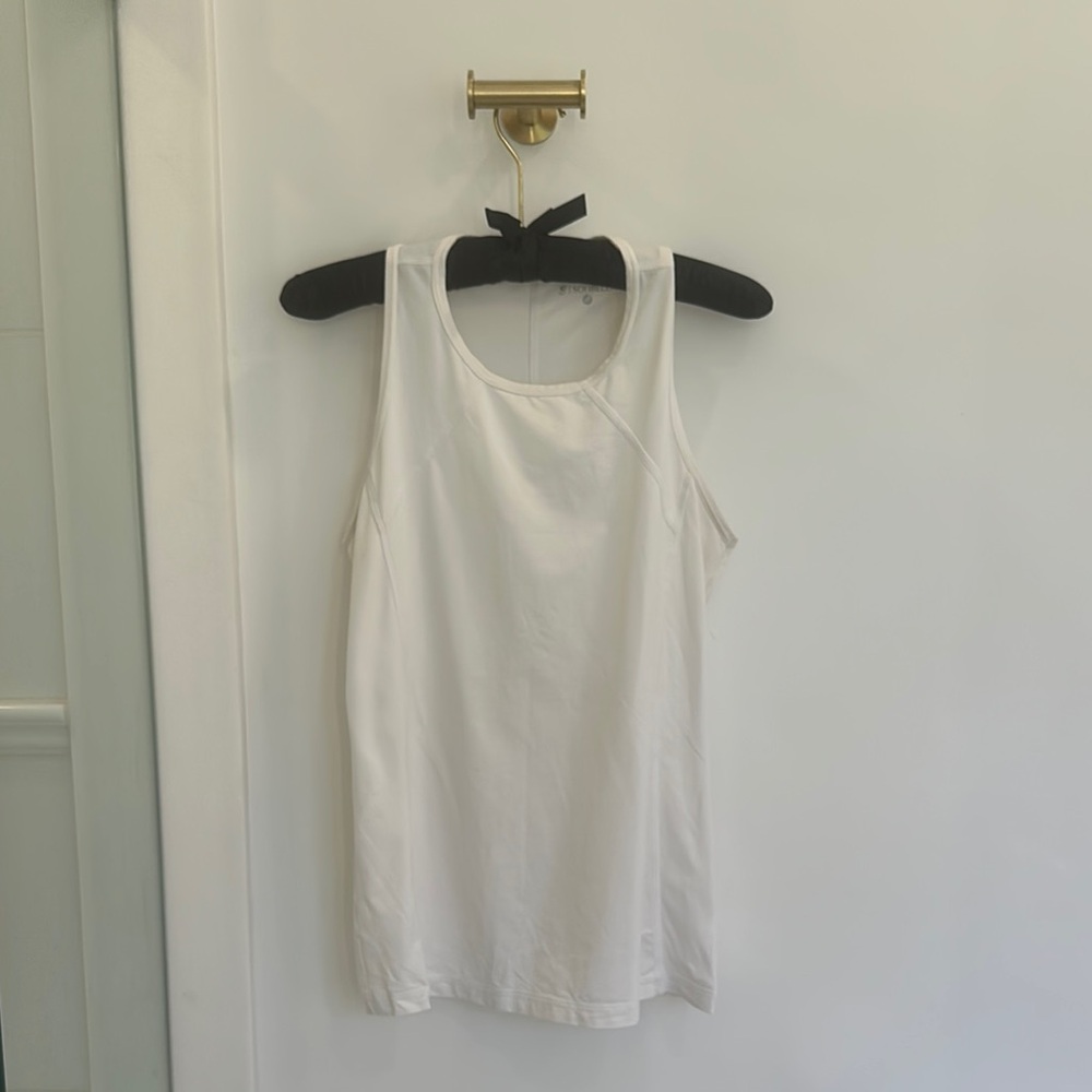 White Sleeveless Tennis Tank Top with Round Neckline
